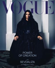 obálka časopisu VOGUE (82) 11/2025