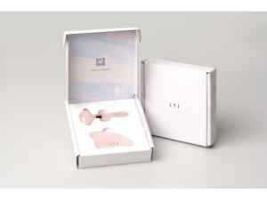 dárek k předplatnému časopisu VOGUE