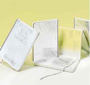 dárek k předplatnému časopisu ELLE